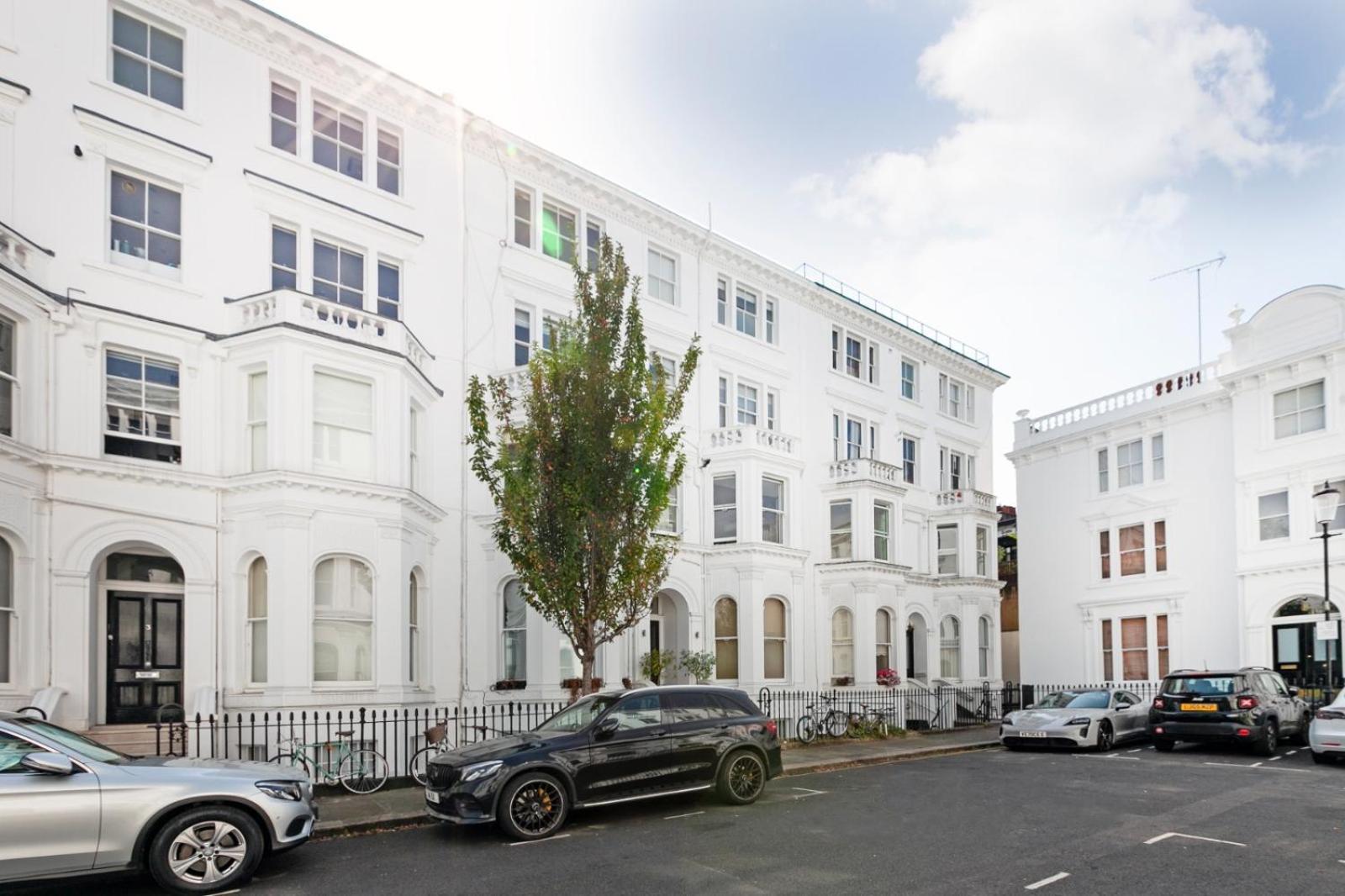 Luxury Newly Refurbished One-bedroom Flat In Notting Hill Apartment London